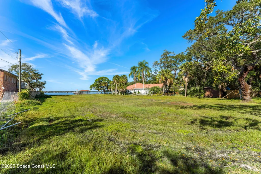Crooked Mile Road Merritt Island, FL 32952