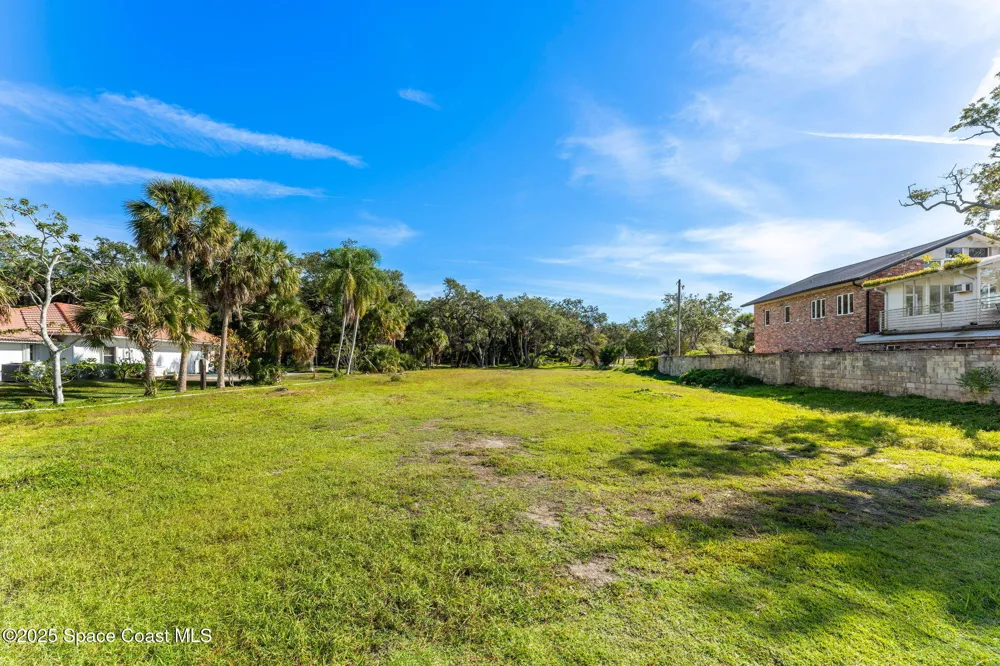 Crooked Mile Road Merritt Island, FL 32952