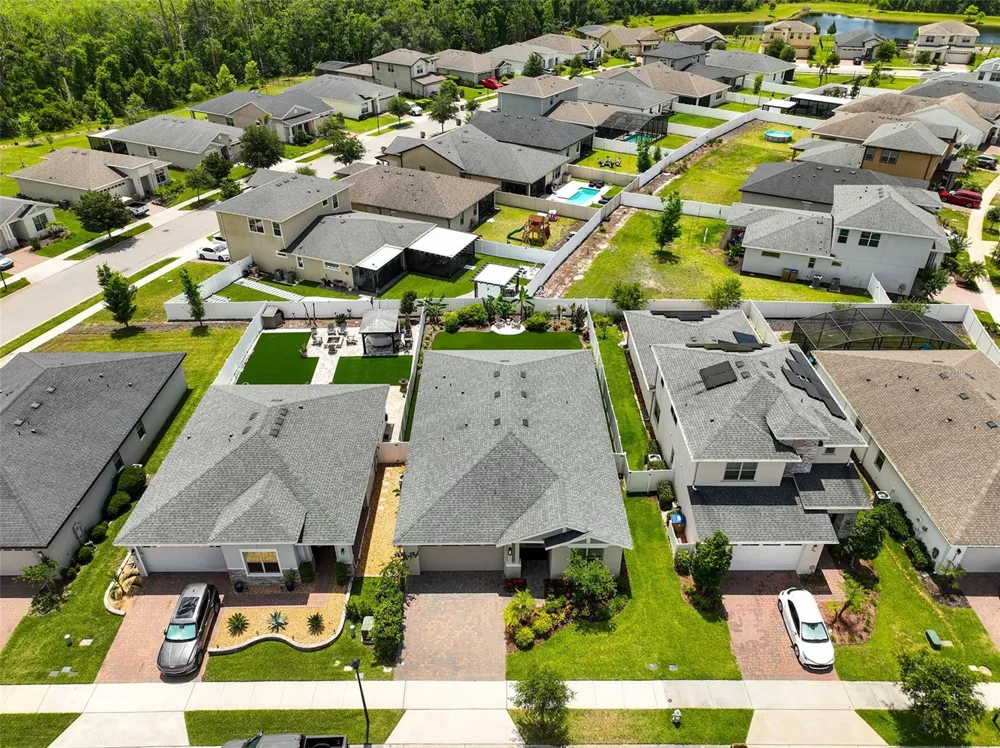 6658 SYREETA LANE St Cloud, FL 34773