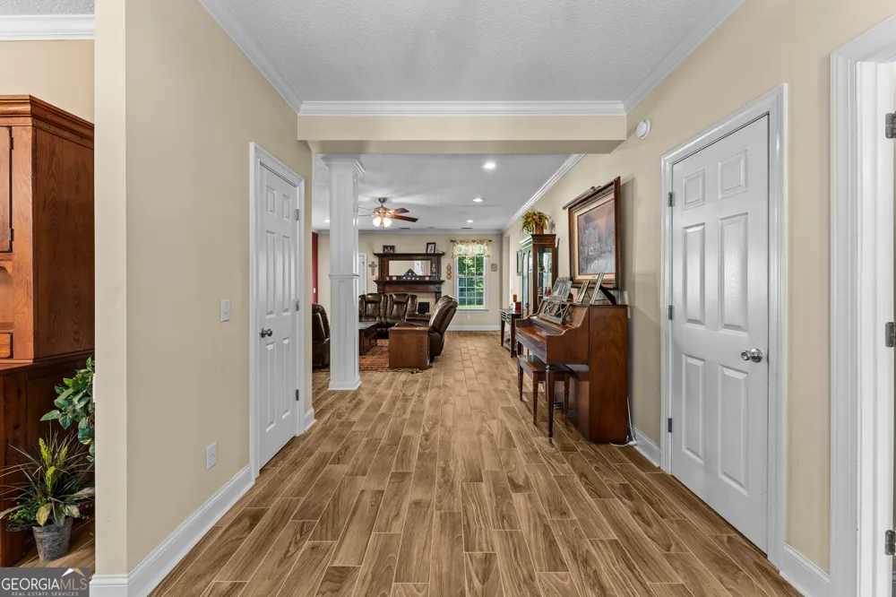 19 Hollow Oak DR Pembroke, GA 31321