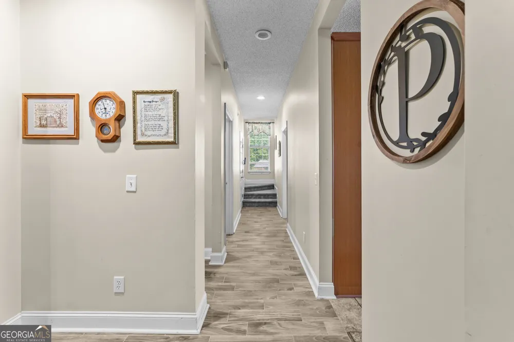 19 Hollow Oak DR Pembroke, GA 31321