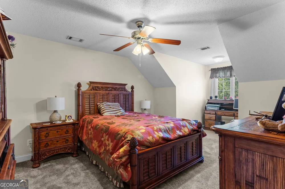 19 Hollow Oak DR Pembroke, GA 31321