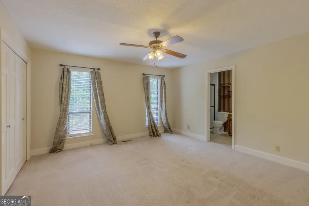 826 Clearview DR Ringgold, GA 30736