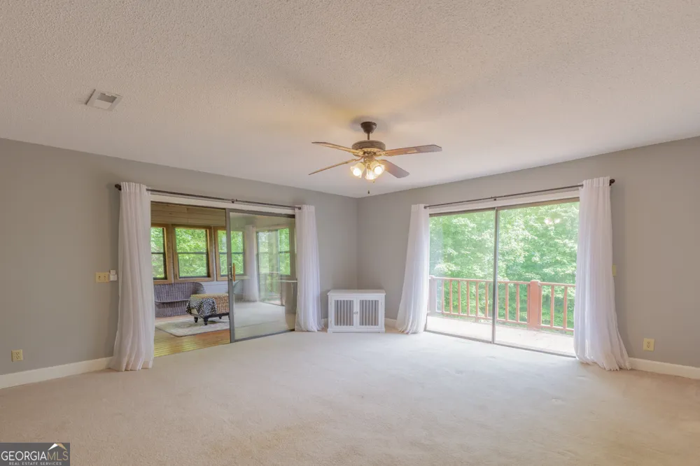 826 Clearview DR Ringgold, GA 30736