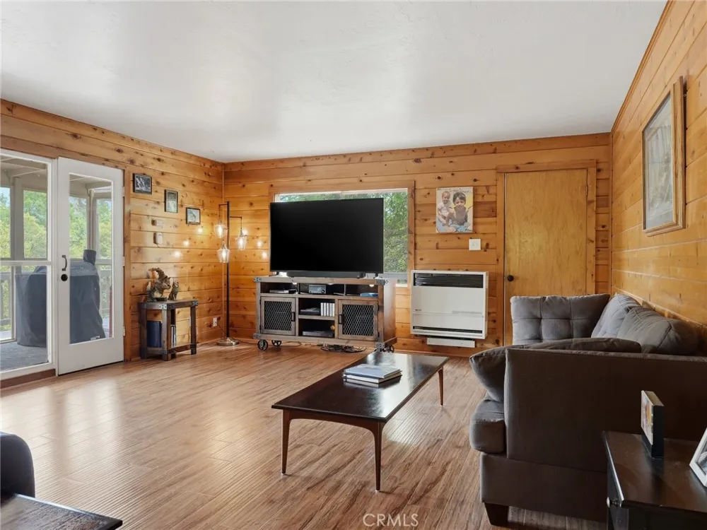 35861 Highland E Wishon, CA 93669