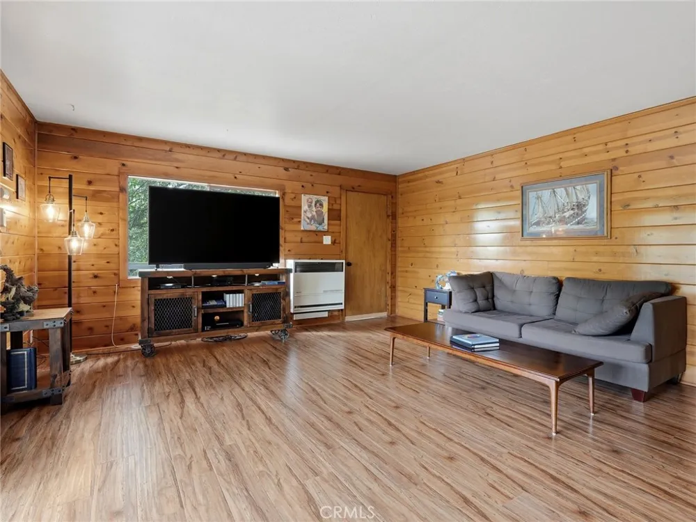 35861 Highland E Wishon, CA 93669
