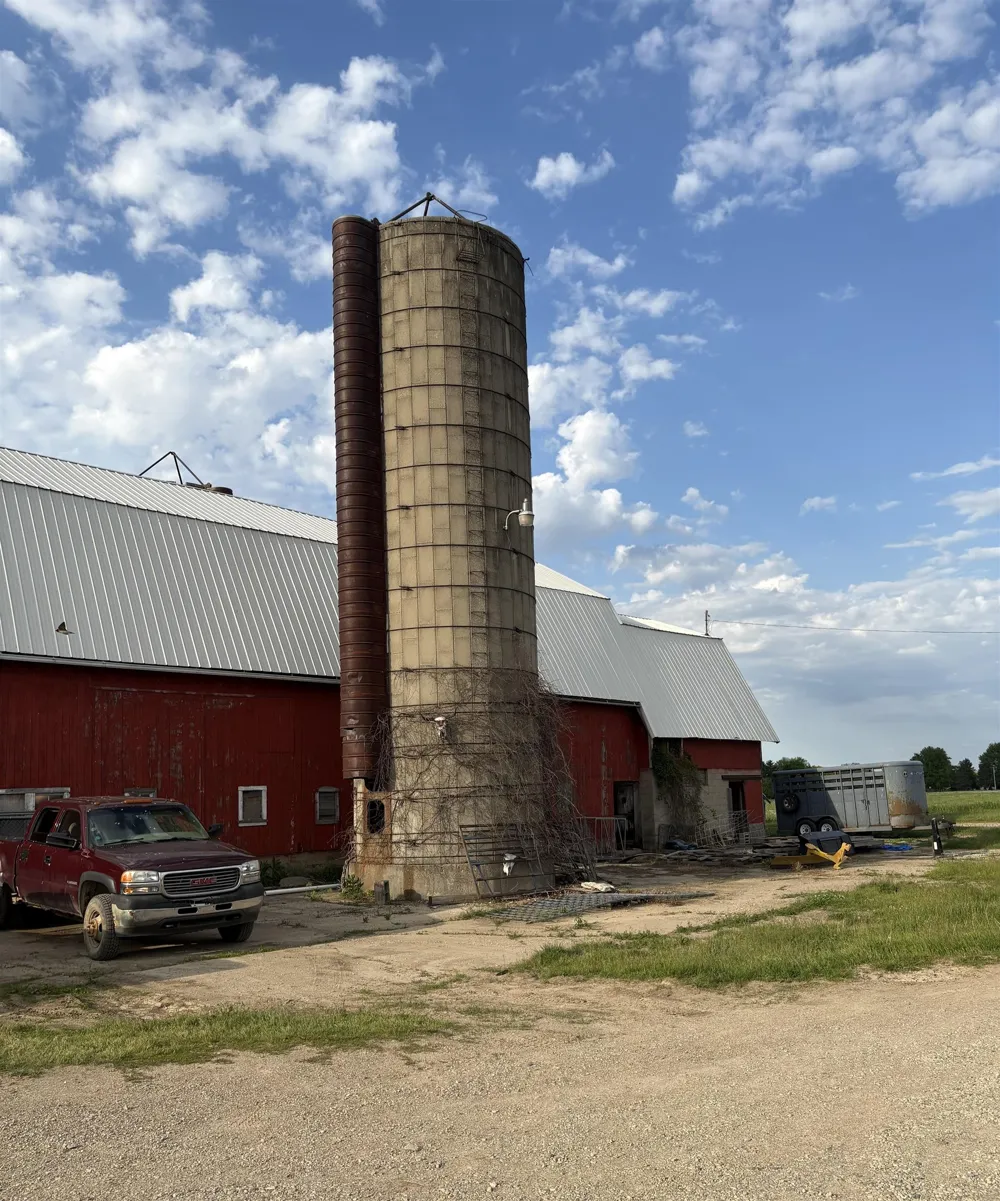 8680 Parks Road Ovid Township, MI 48866