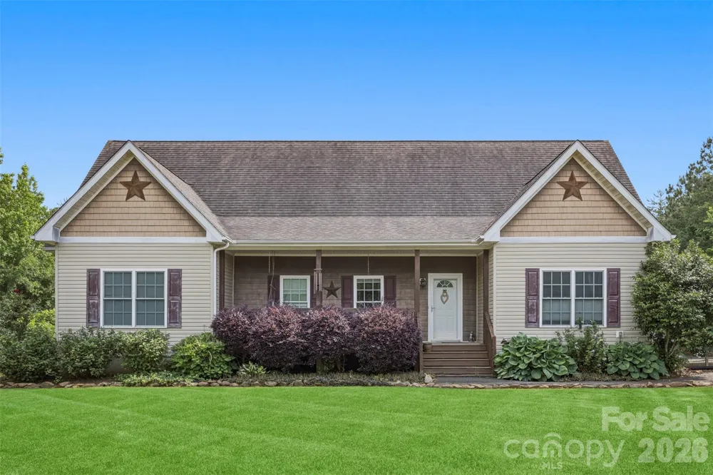 1581 Rhyne Road Dallas, NC 28034