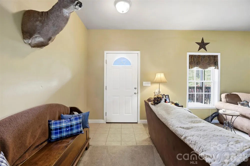 1581 Rhyne Road Dallas, NC 28034