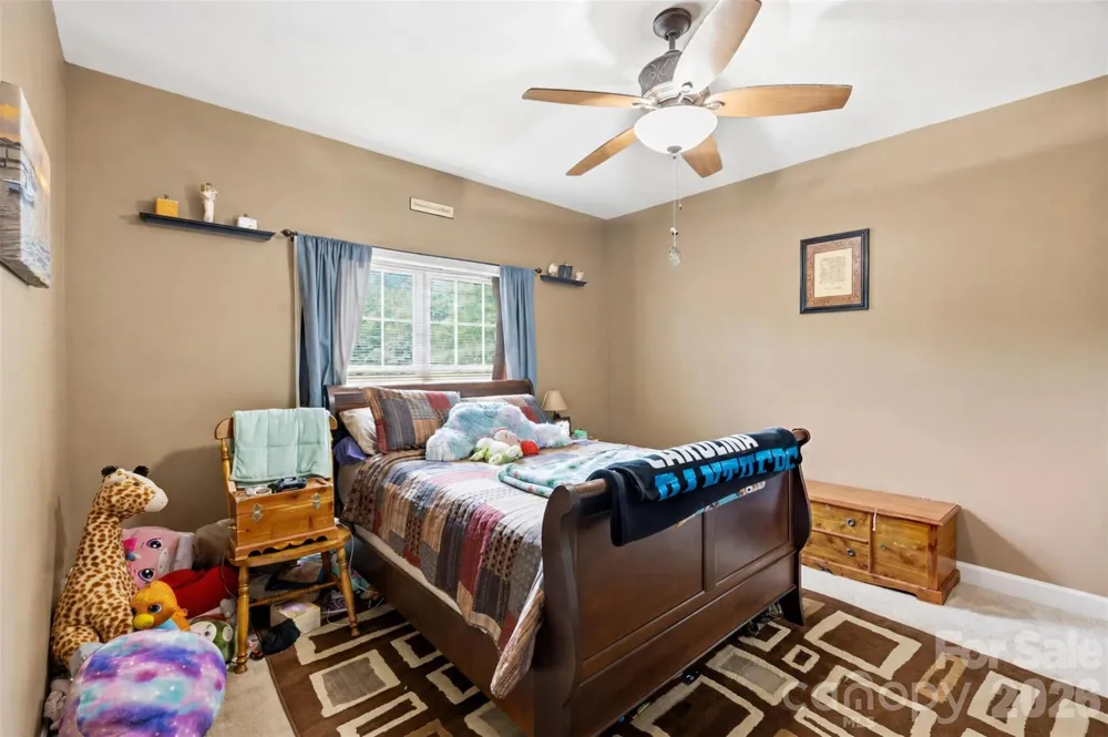 1581 Rhyne Road Dallas, NC 28034