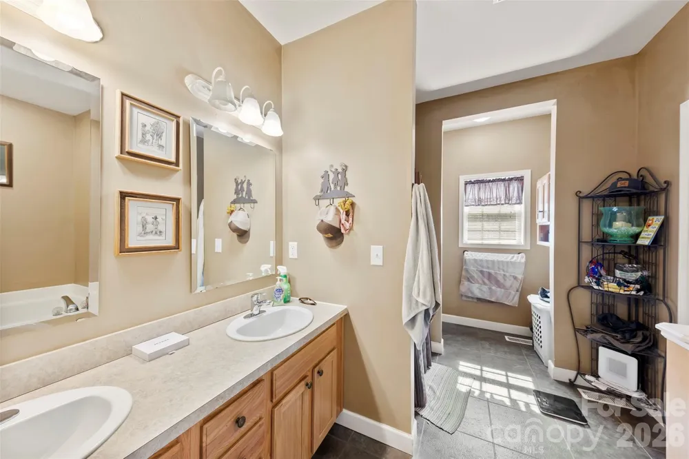 1581 Rhyne Road Dallas, NC 28034
