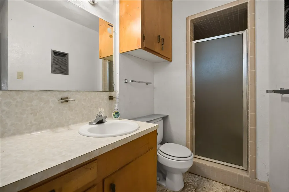 1614 Santa Cecilia Drive Kingsville, TX 78363