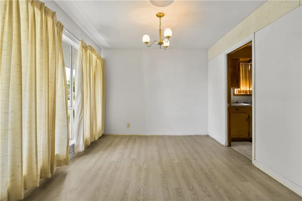 1614 Santa Cecilia Drive Kingsville, TX 78363