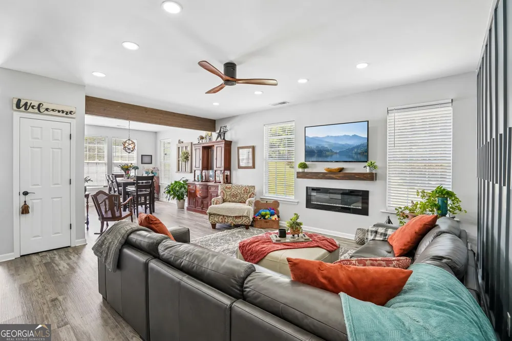 5301 Paramount View WAY Sugar Hill, GA 30518