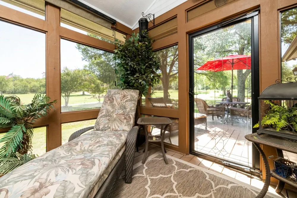 10628 FM 1125 Highway Bowie, TX 76230