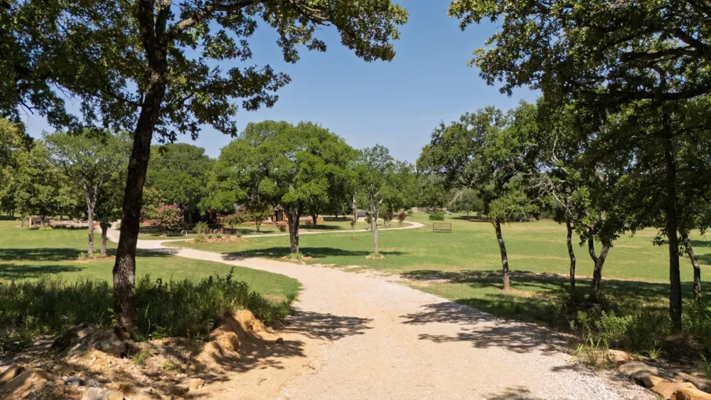 10628 FM 1125 Highway Bowie, TX 76230