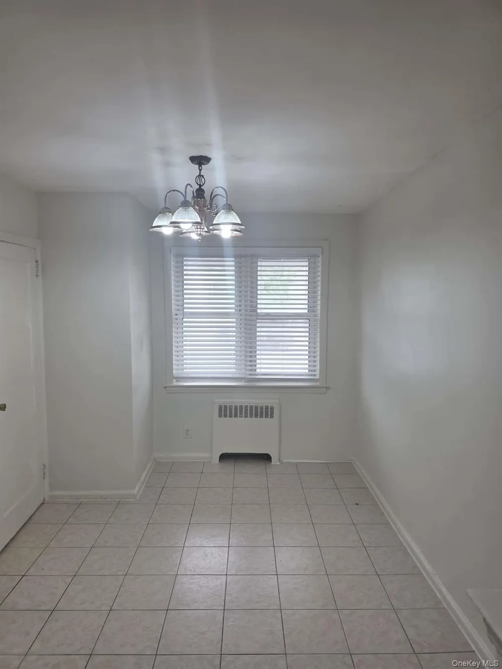 89-81 217th Street Queens Village, NY 11427