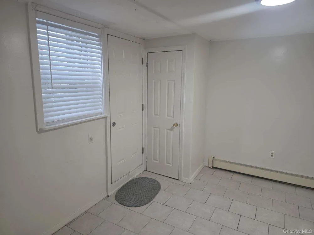 89-81 217th Street Queens Village, NY 11427