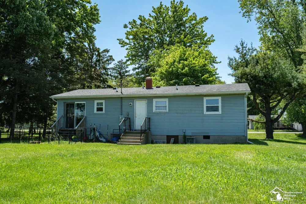 16788 Ida West Road Summerfield Township, MI 49270