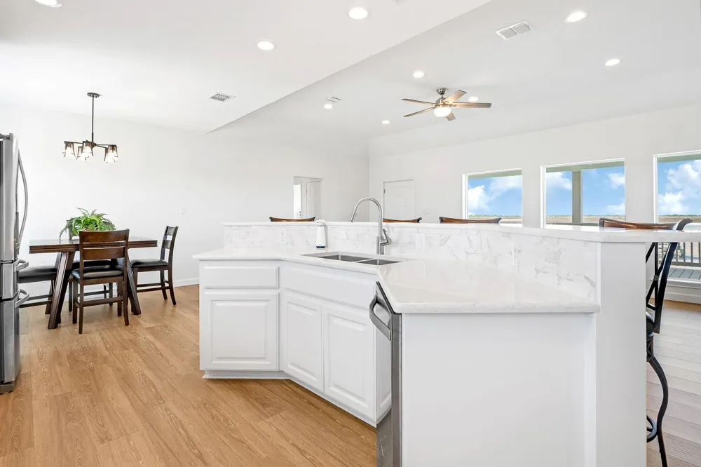 747 Waypoint Drive Palacios, TX 77465