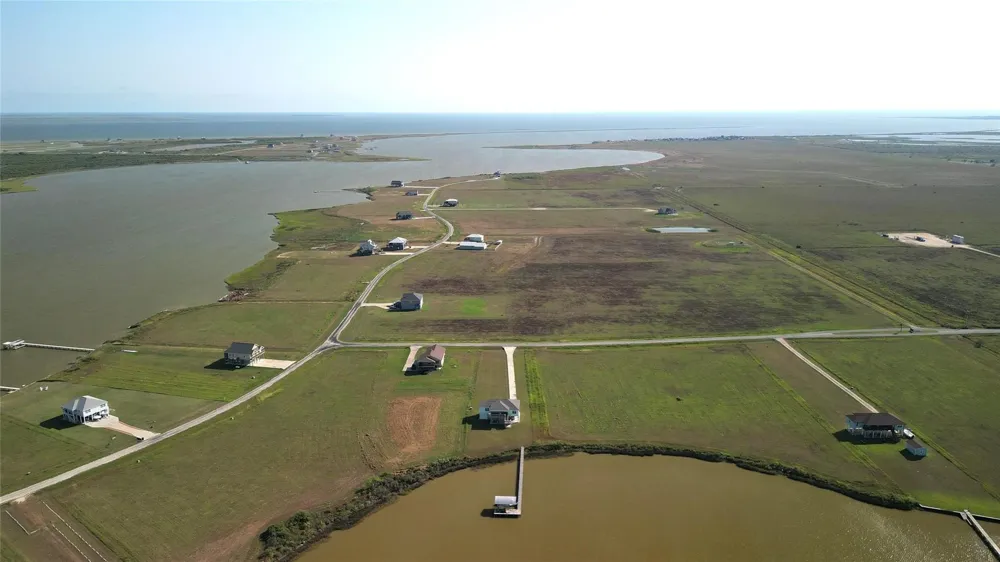 747 Waypoint Drive Palacios, TX 77465