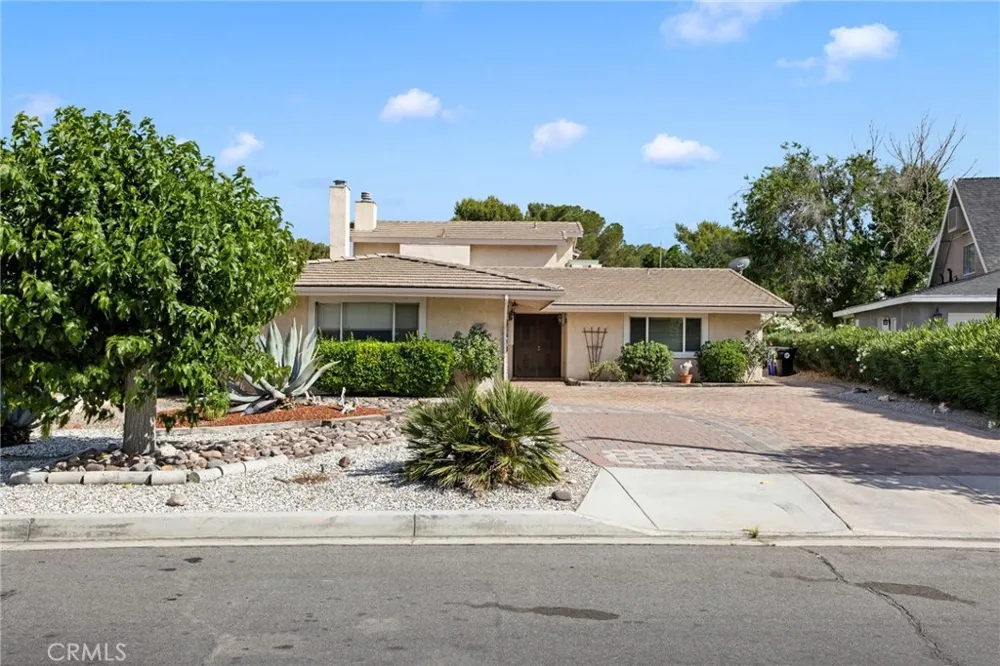 14991 Blue Grass Helendale, CA 92342