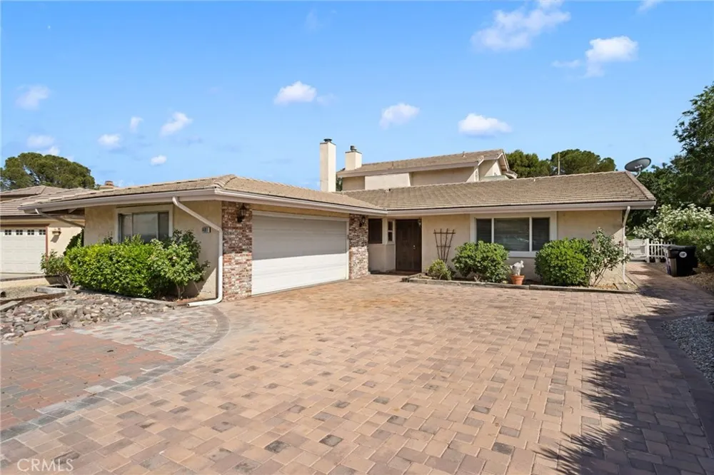 14991 Blue Grass Helendale, CA 92342