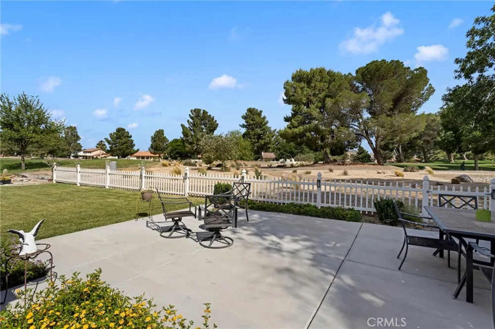 14991 Blue Grass Helendale, CA 92342
