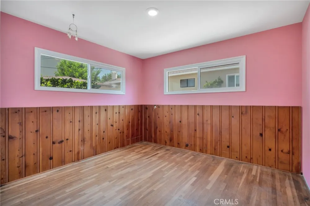525 17th Manhattan Beach, CA 90266