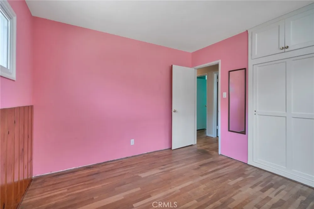 525 17th Manhattan Beach, CA 90266