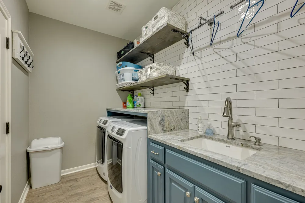 1316 Cassiopeia Way Austin, TX 78732