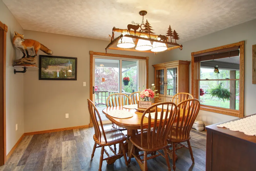 8201 Essex Road Banks Township, MI 49729