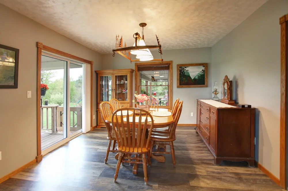 8201 Essex Road Banks Township, MI 49729