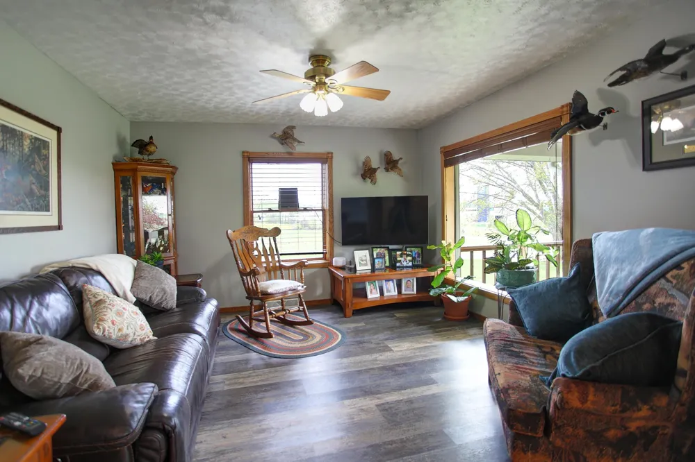8201 Essex Road Banks Township, MI 49729