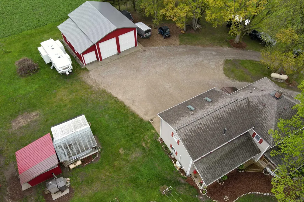 8201 Essex Road Banks Township, MI 49729