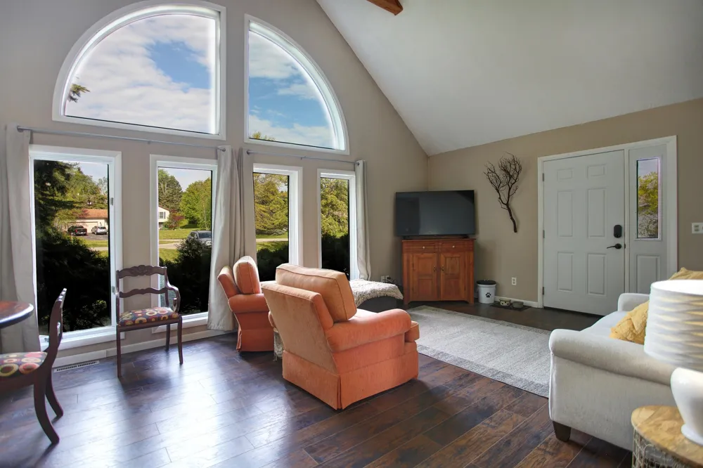 12325 Lincoln Hollow Court Elmwood Charter Township, MI 49621