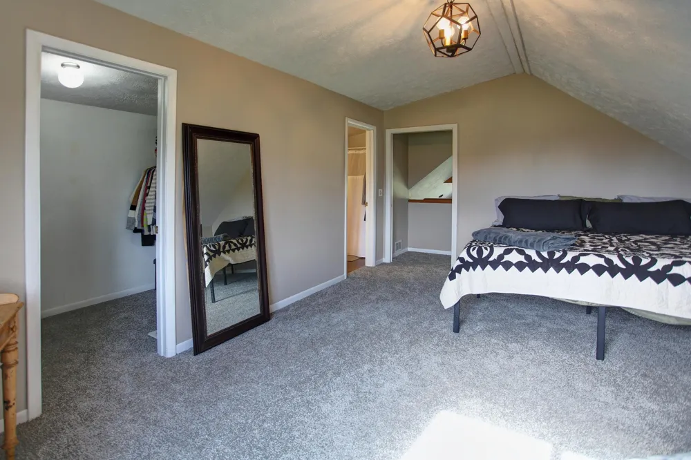 12325 Lincoln Hollow Court Elmwood Charter Township, MI 49621