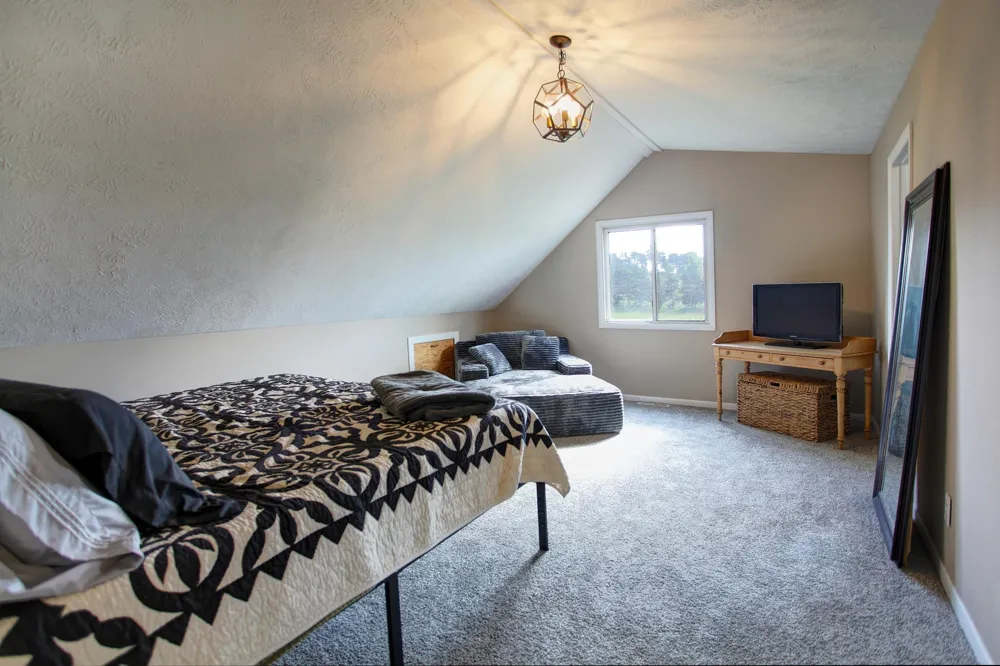 12325 Lincoln Hollow Court Elmwood Charter Township, MI 49621
