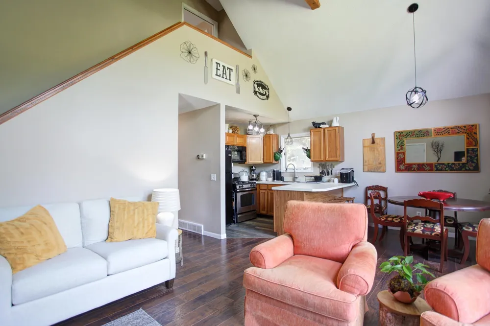 12325 Lincoln Hollow Court Elmwood Charter Township, MI 49621