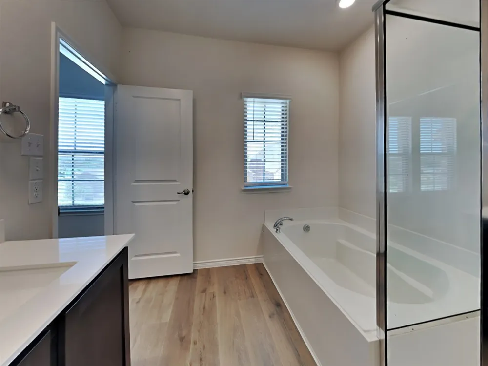 2005 Buffalo Hill Drive Mesquite, TX 75149