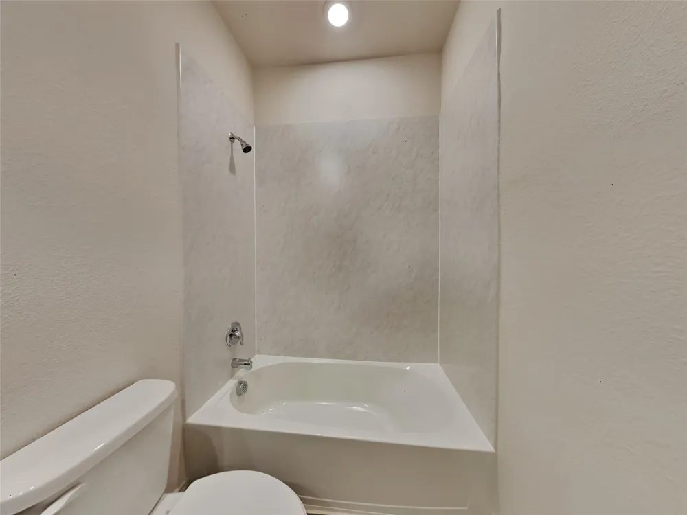 2005 Buffalo Hill Drive Mesquite, TX 75149