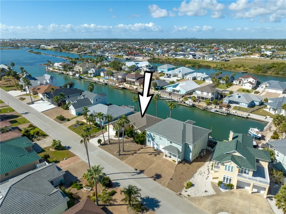 124 Sea View Drive Aransas Pass, TX 78336