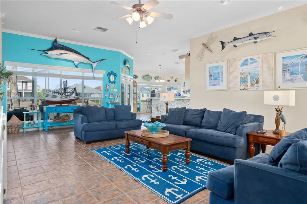 124 Sea View Drive Aransas Pass, TX 78336