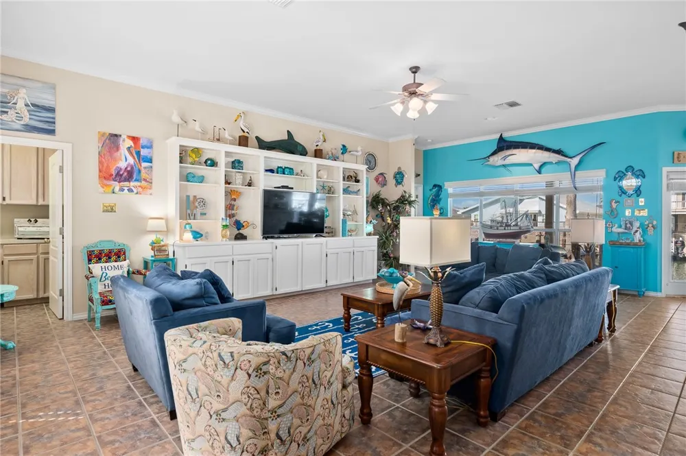 124 Sea View Drive Aransas Pass, TX 78336