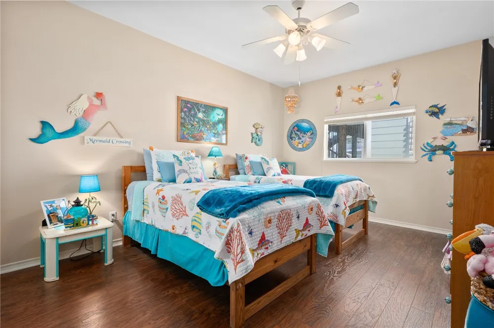 124 Sea View Drive Aransas Pass, TX 78336