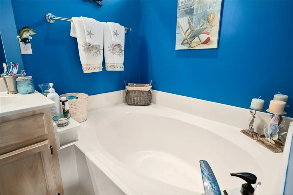 124 Sea View Drive Aransas Pass, TX 78336