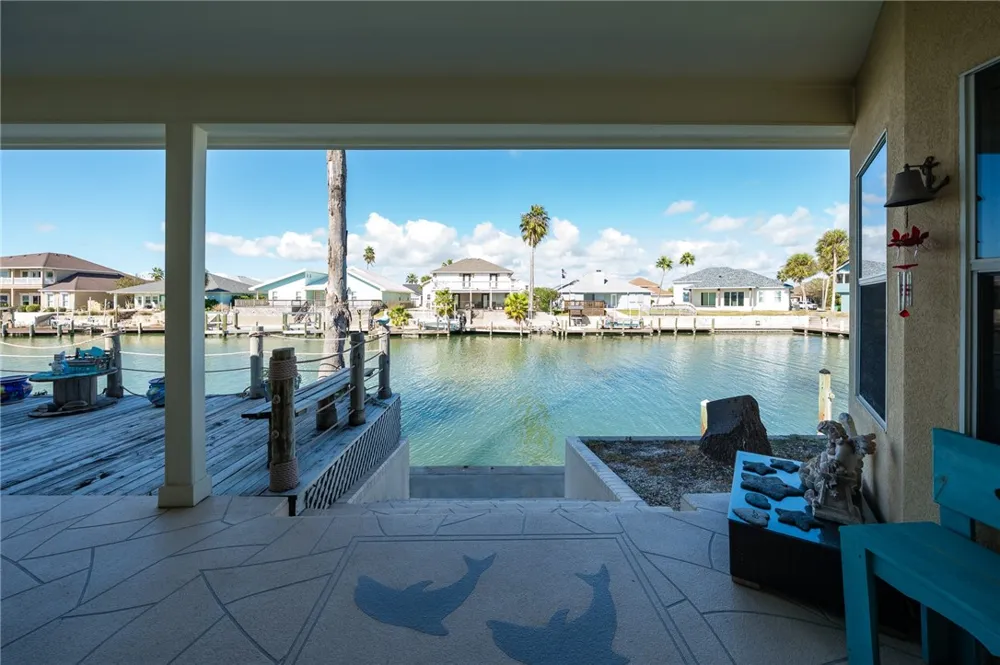 124 Sea View Drive Aransas Pass, TX 78336