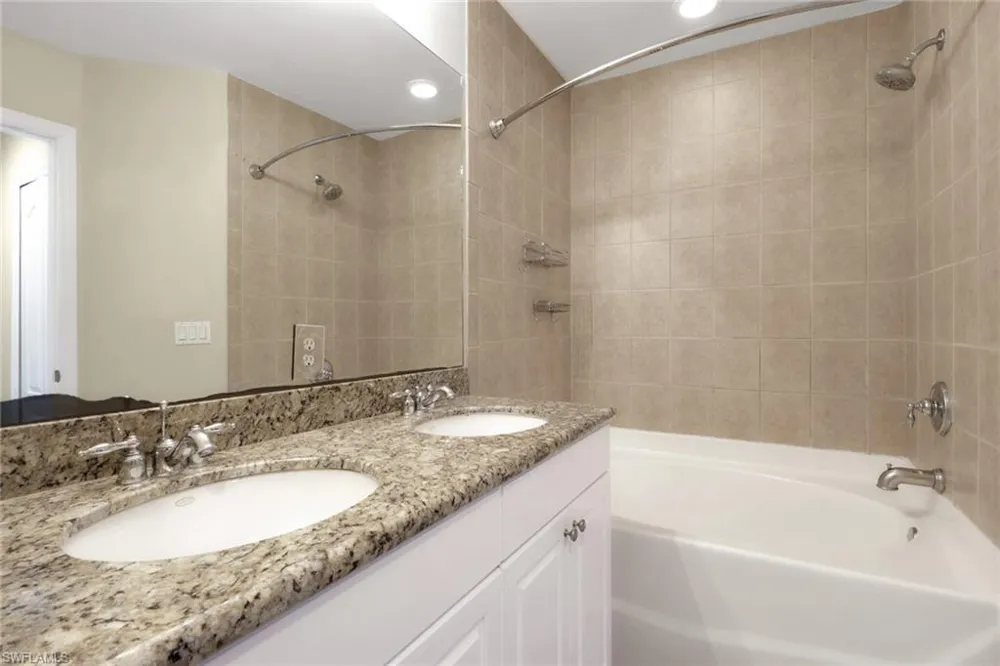 10260 Olivewood Way #58 Estero, FL 33928