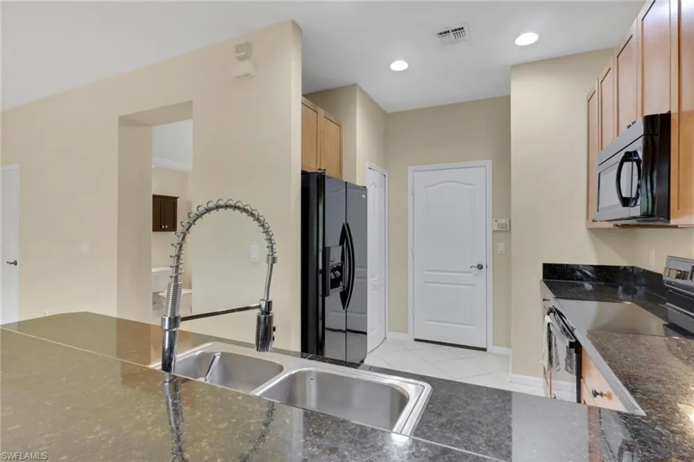 10260 Olivewood Way #58 Estero, FL 33928