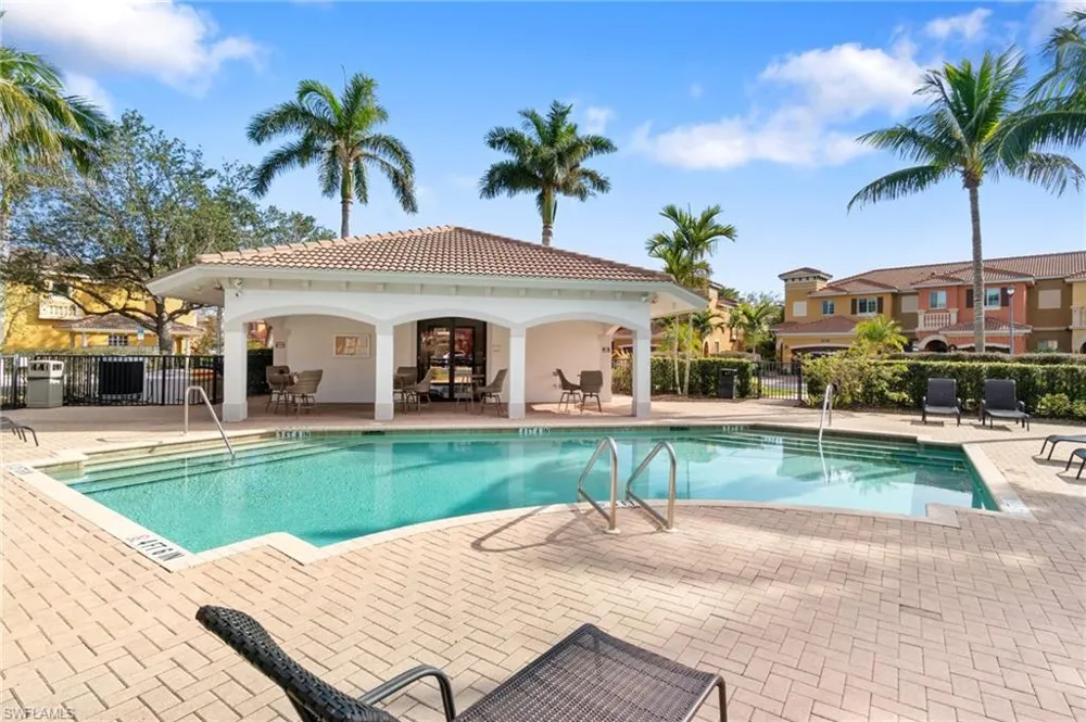 10260 Olivewood Way #58 Estero, FL 33928